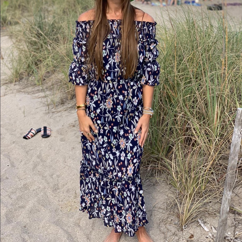 —-Chelsea off the shoulder long dress